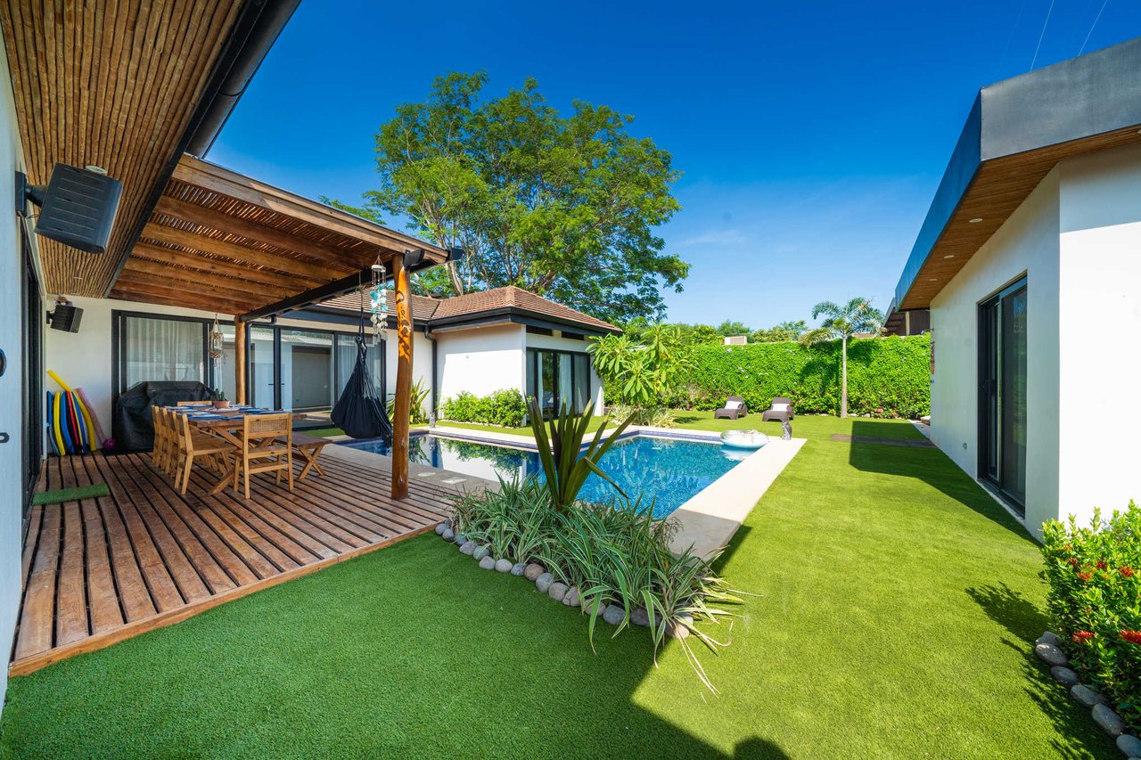 Calle Uno Tamarindo #3 | NEW 4 Bed Home 1 Mile to Tamarindo Beach!