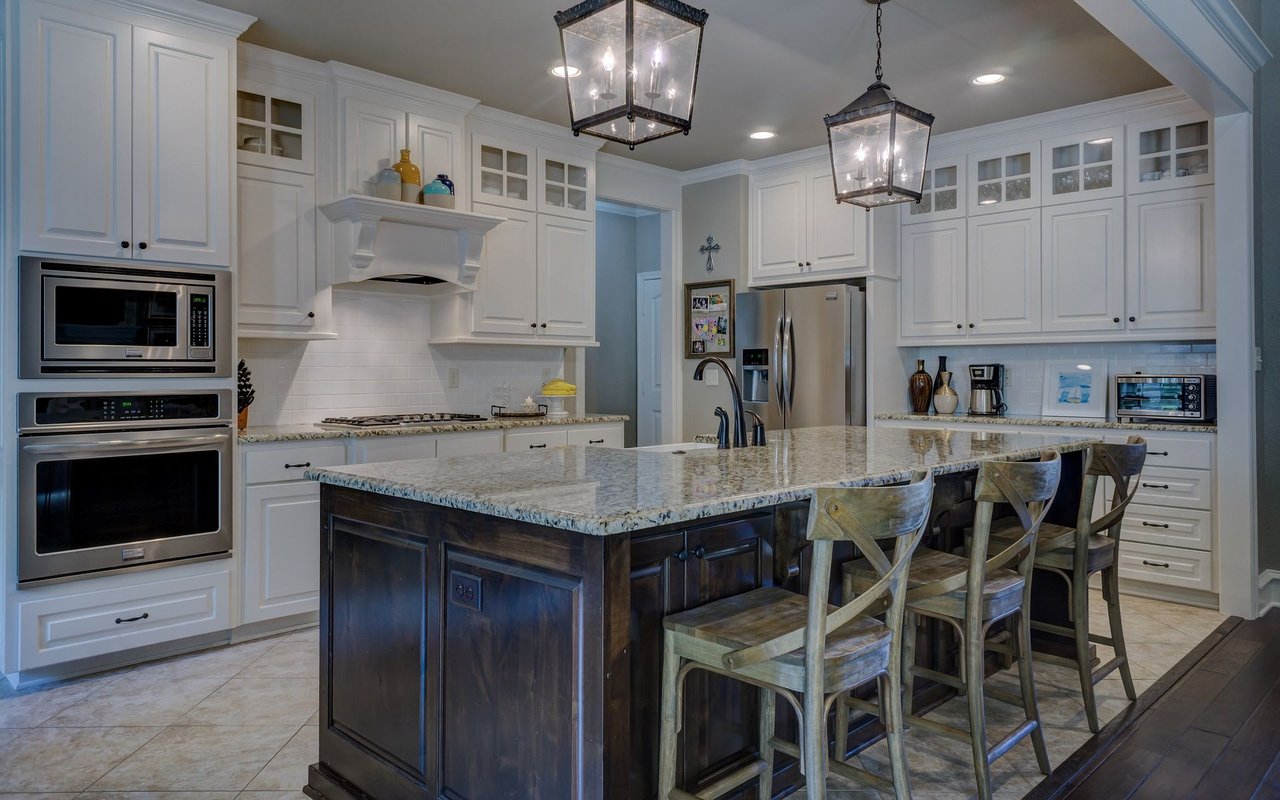 Luxury Homes for Sale in Indy