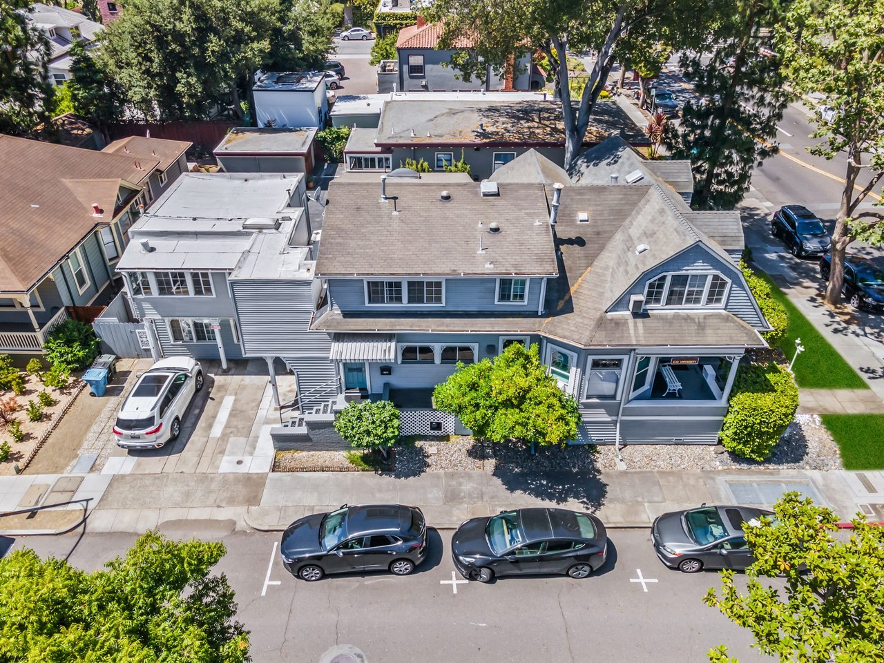 Prestigious Downtown Palo Alto Office/Residential Building For Sale