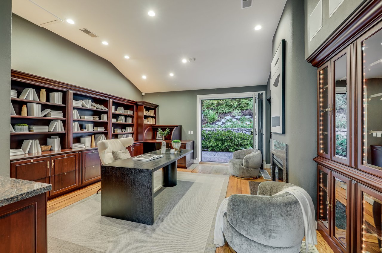 Tiburon Retreat at 7 Mariposa Court