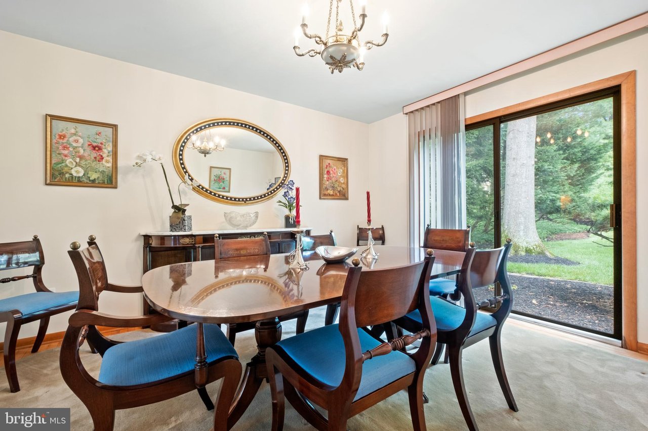 31 Lynne Cir