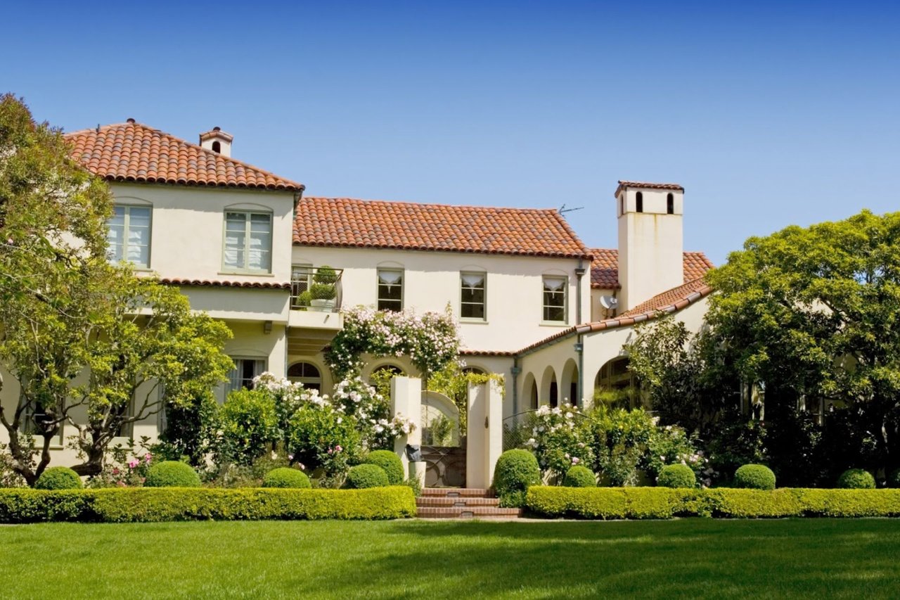 6 Things to Look for When Investing in Luxury Real Estate