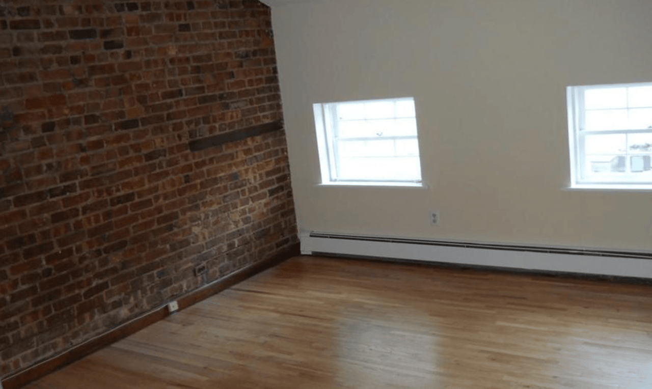 123 Saint Felix Street, Apt 2