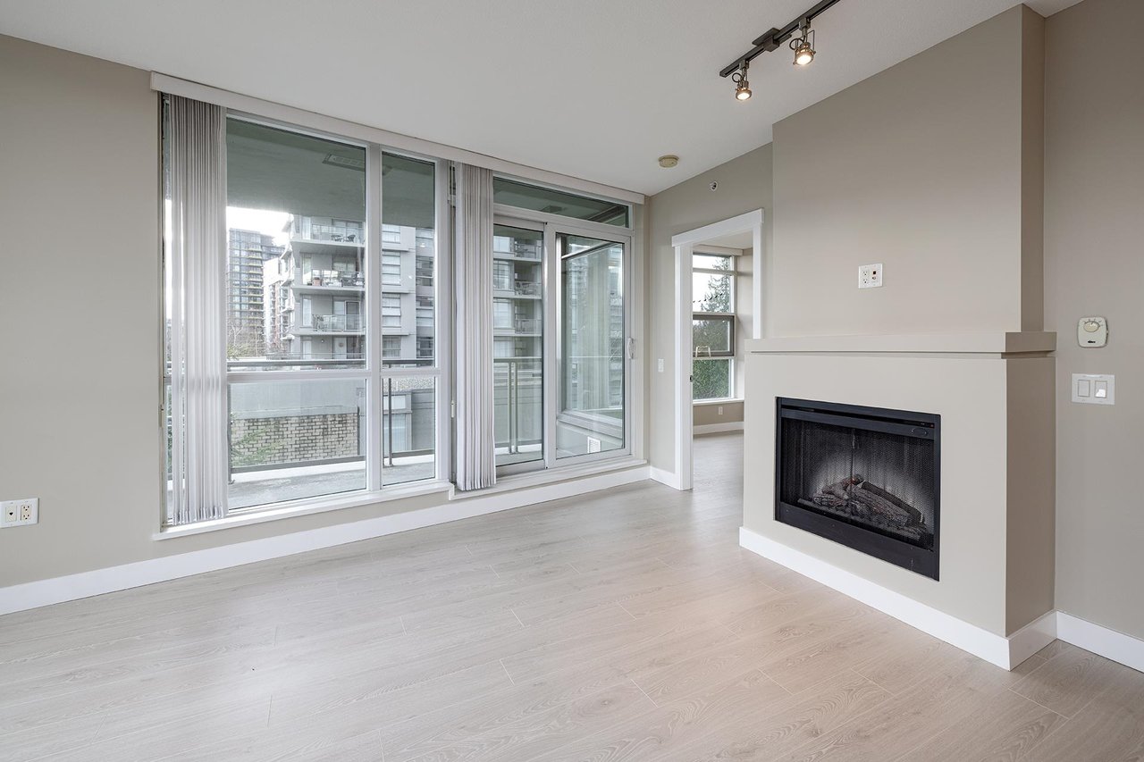 507-9222 University Cres