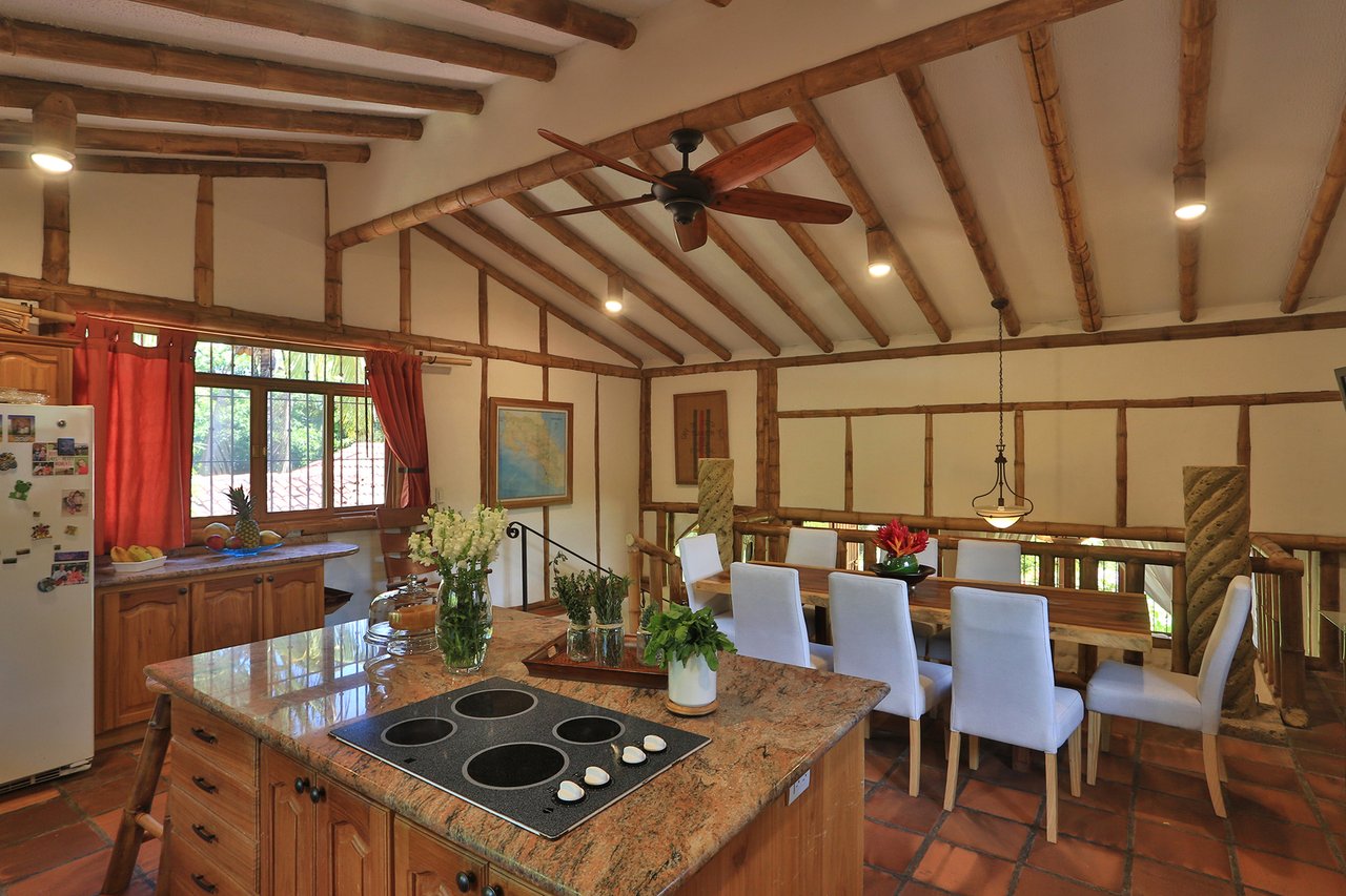 Two Home Rural Retreat, Santa Ana, San Jose