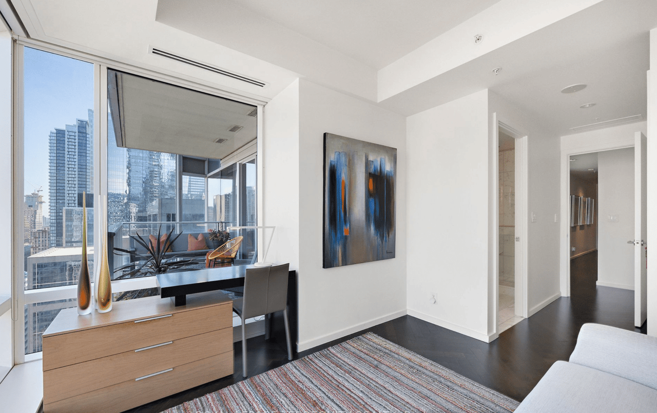 Suite 3006- 180 University Avenue