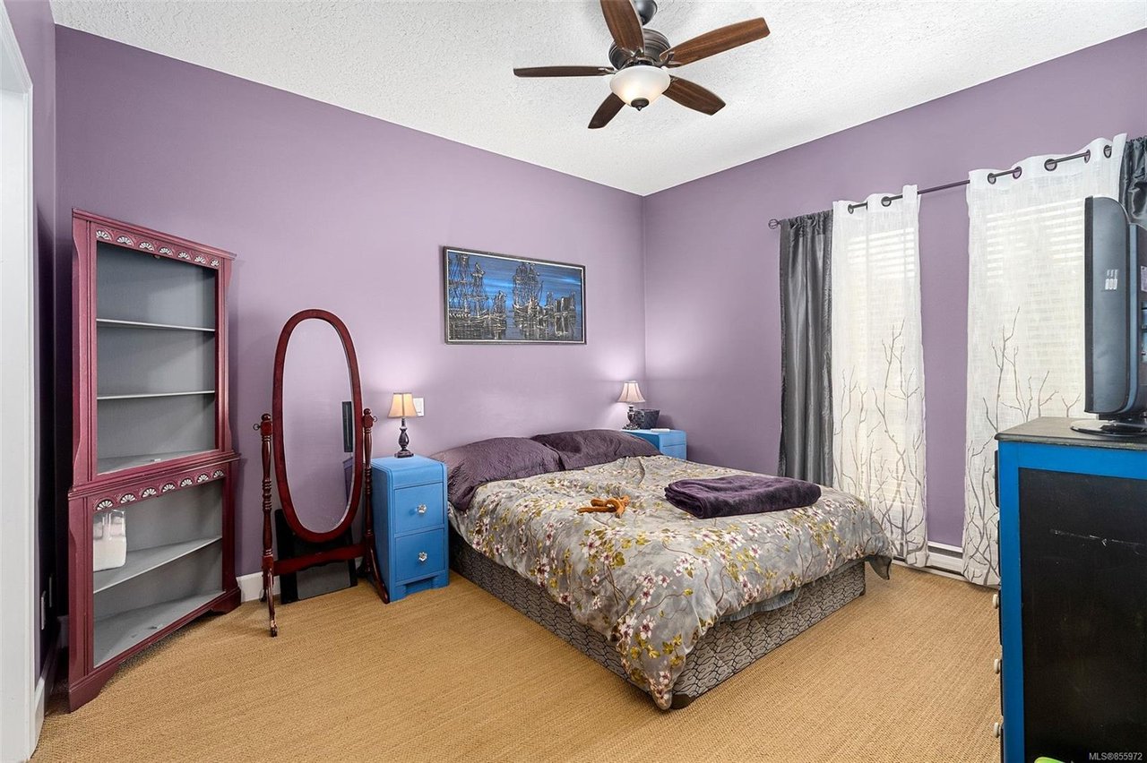 103-1156 Colville Rd