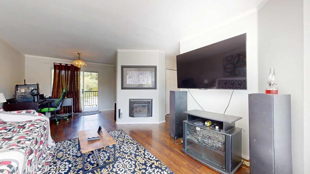1499 Judd Rd