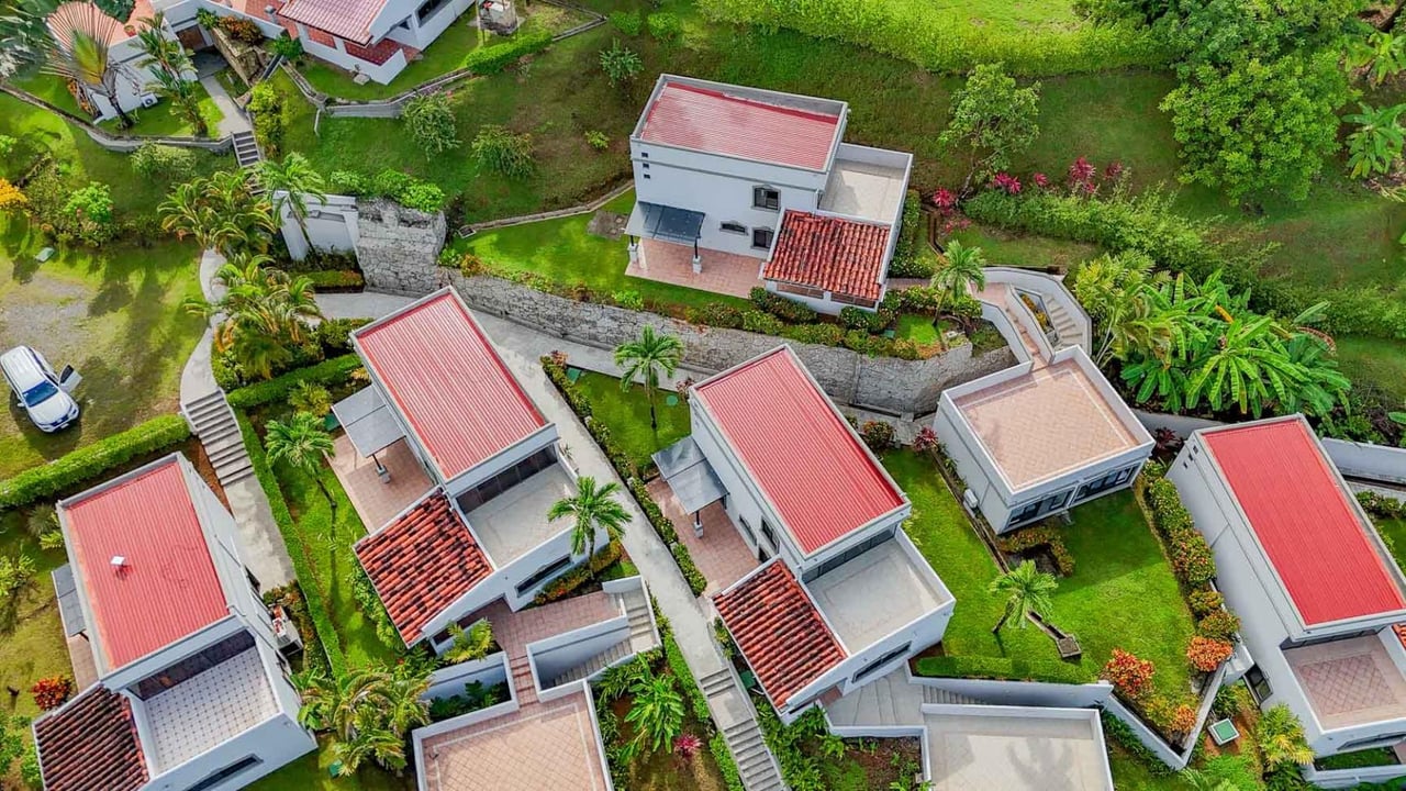 Secure Gated Villa Community, Ojochal, Puntarenas