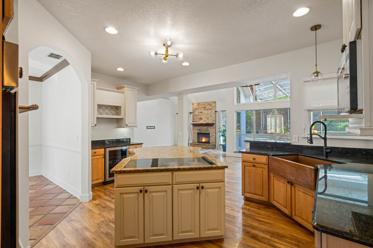 2563 CARTER GROVE CIRCLE