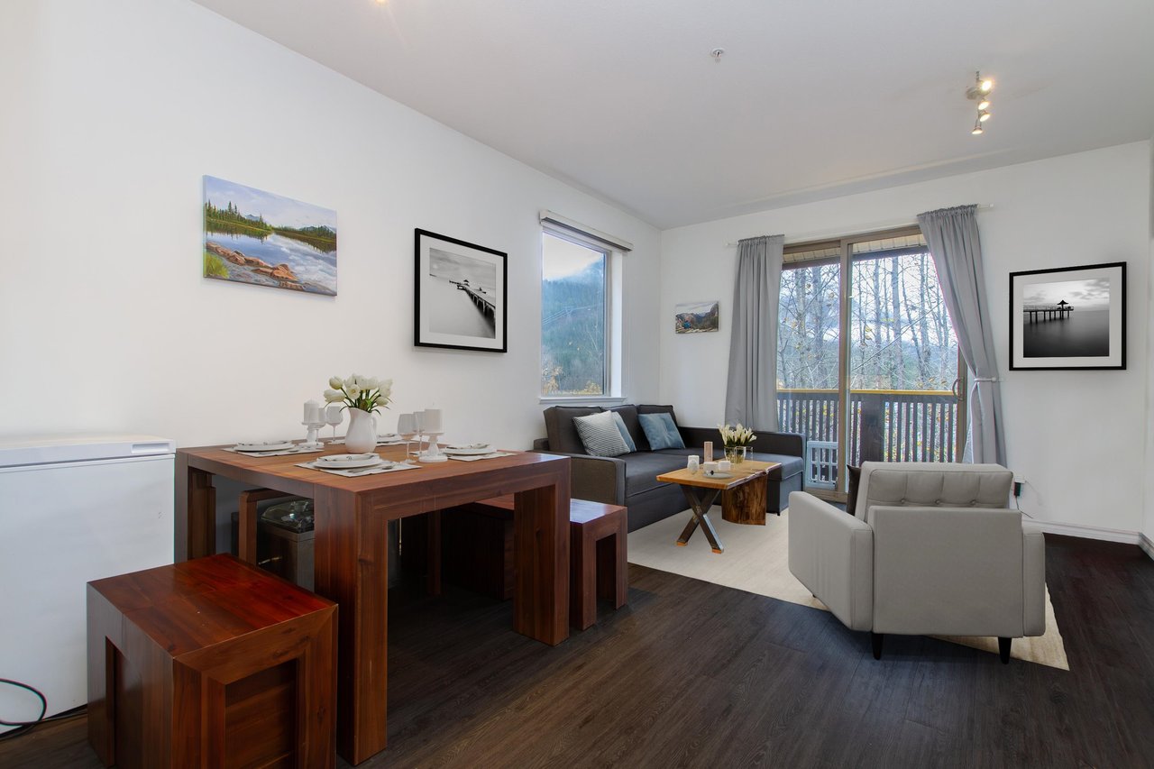 204-1436 Portage Rd