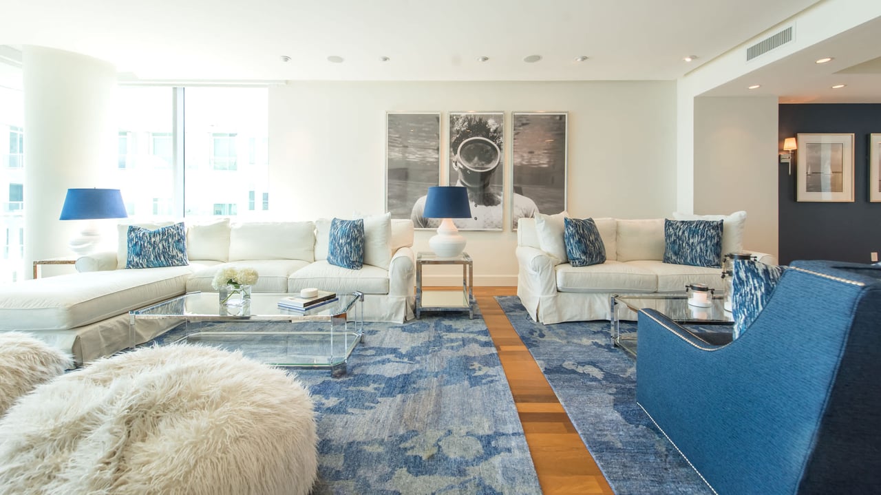 2627 S Bayshore Drive #2202