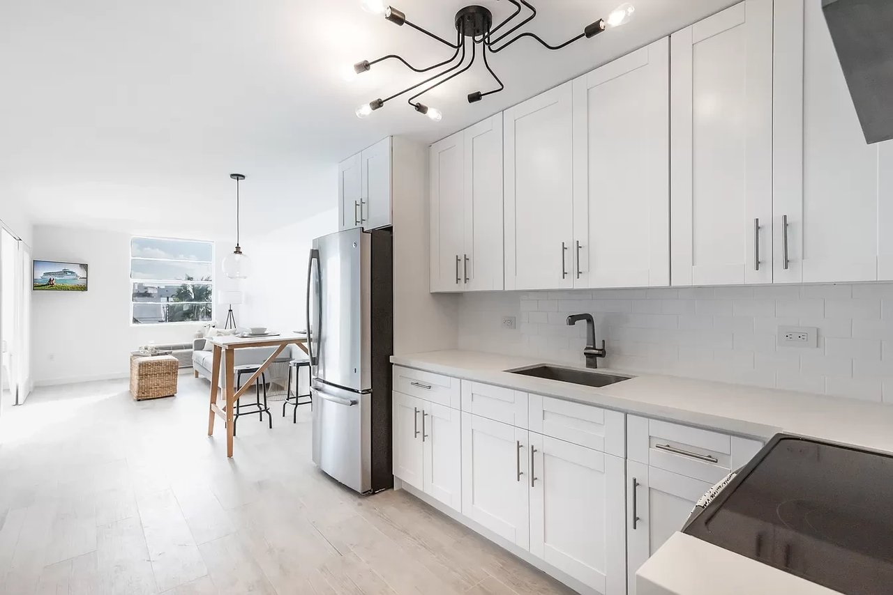 710 Washington Ave, #420