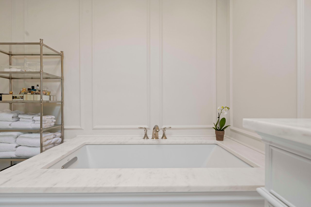 81 Coventry Lane, Fairfield - Private Exclusive