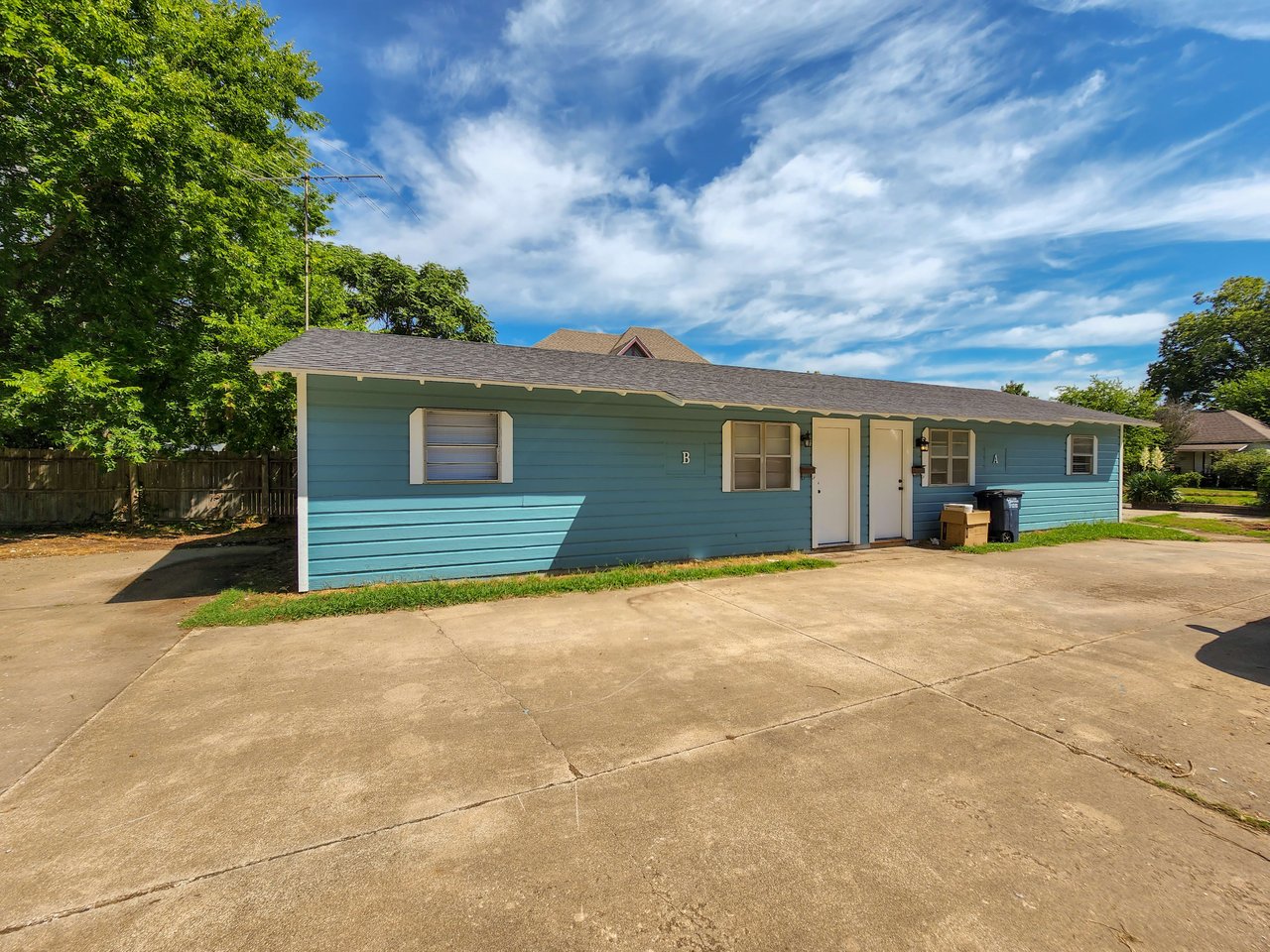 616 N Beard Ave Unit B