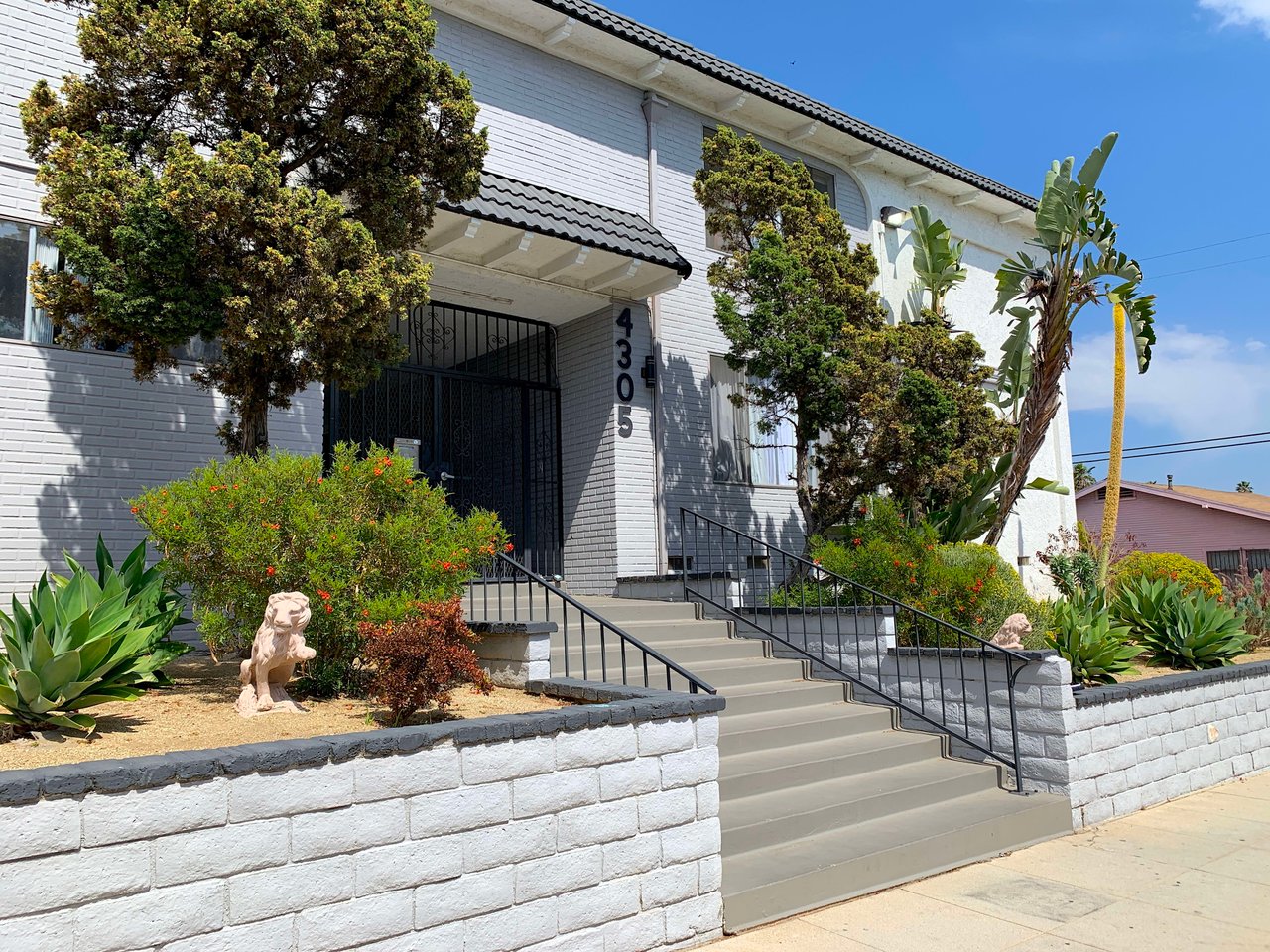 4305 Gateway Avenue #23