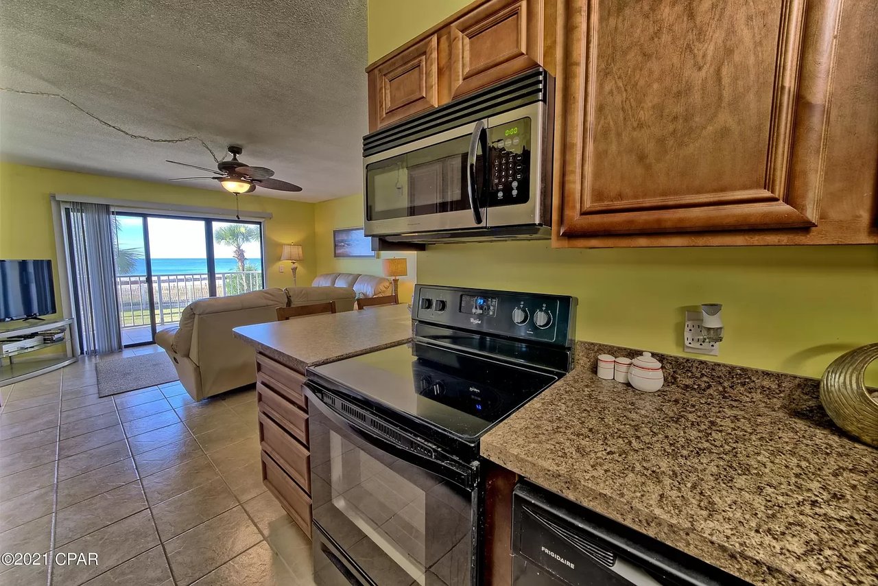 8743 Thomas Drive Unit 209