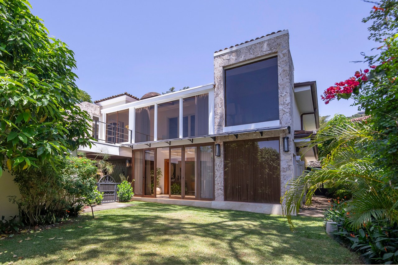 Panoramic Mediterranean Villa, Escazu, San Jose