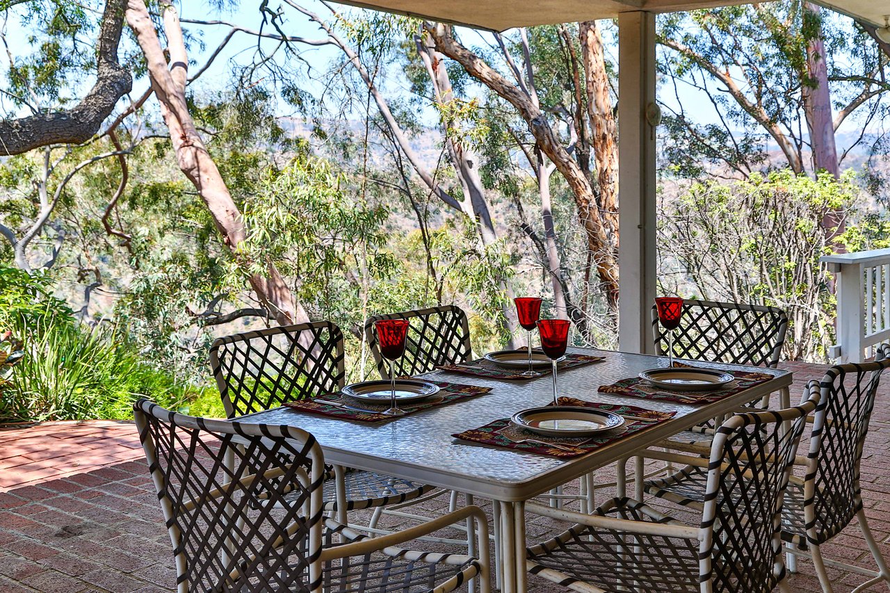 Enchanting Cottage in Lower Bel Air