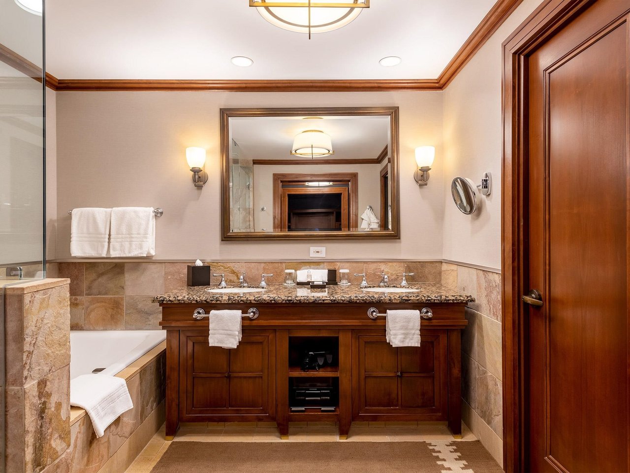 264-4591 Blackcomb Wy