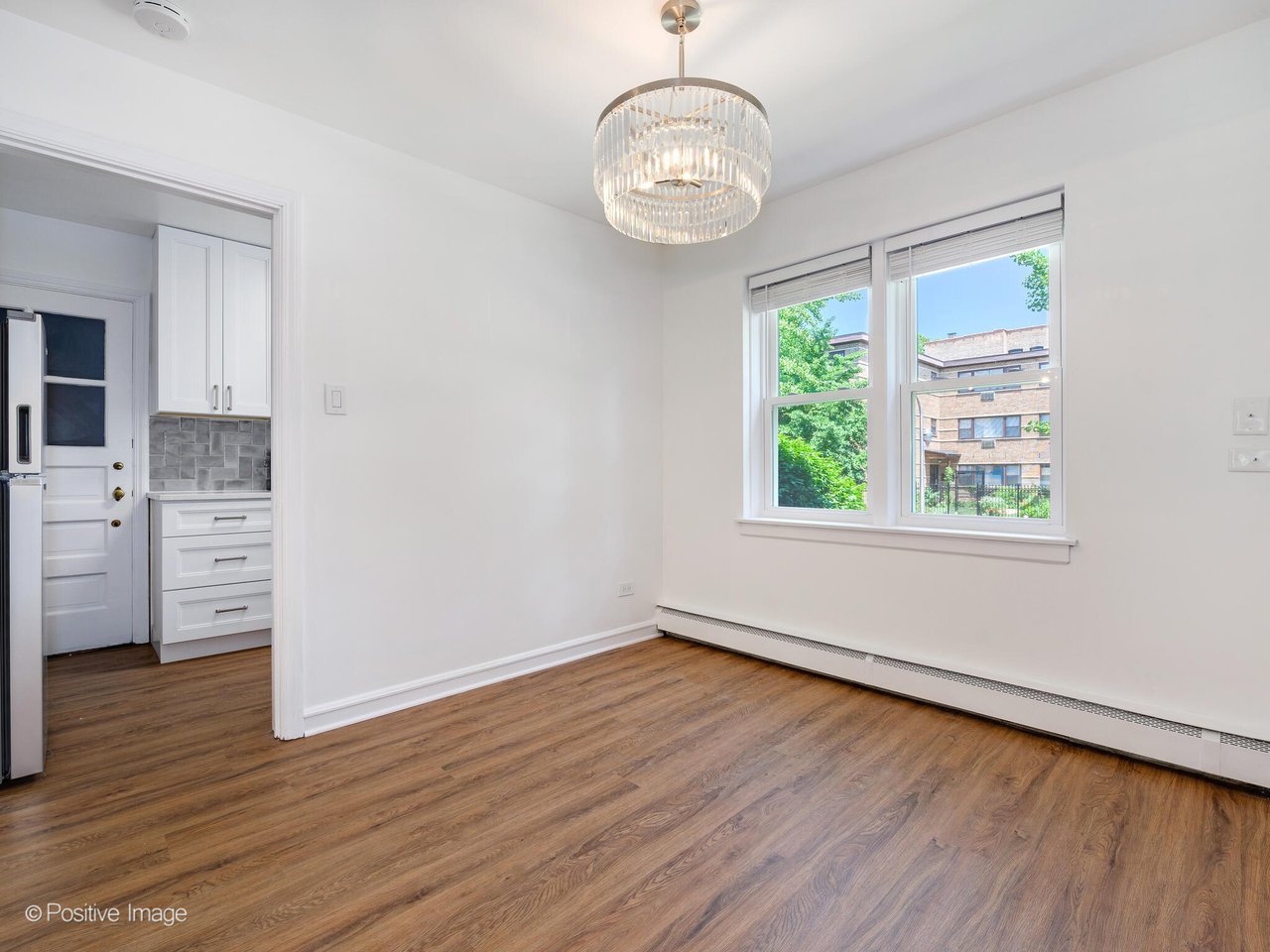 2200 W Farwell Ave Unit 1