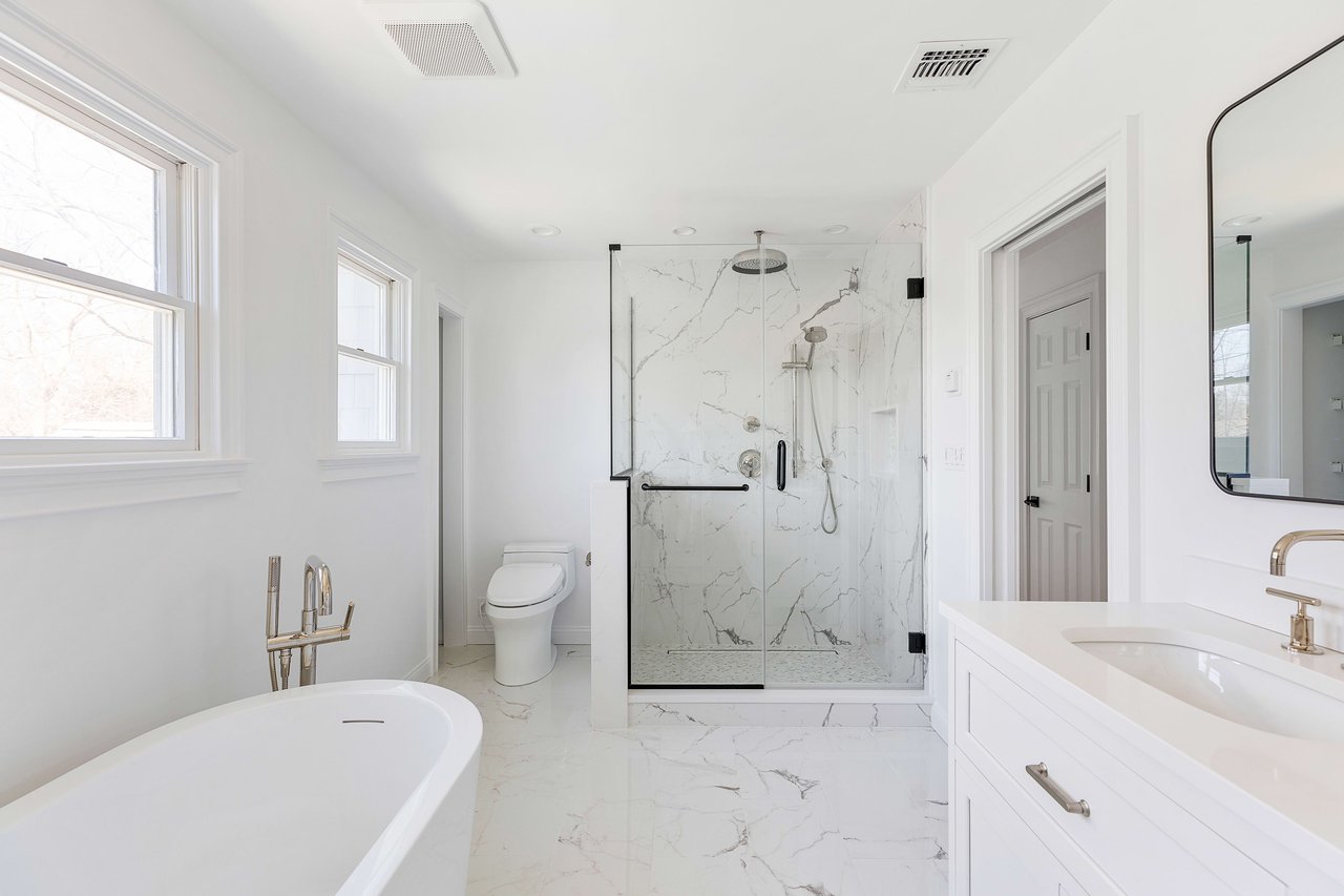 MOVE-IN READY RETREAT WITH OVERSIZED POOL