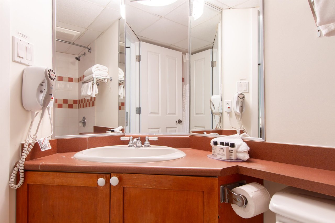 311-4315 Northlands Blvd