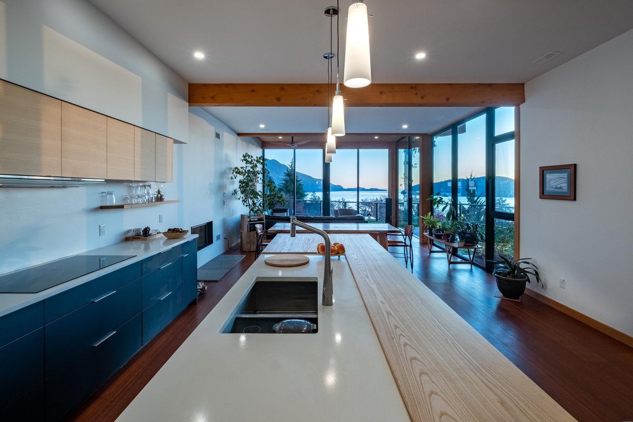 25 Sweetwater Pl