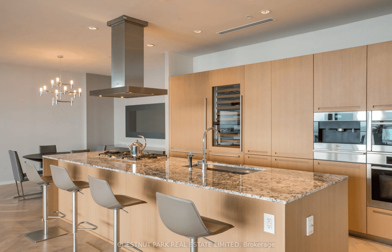 Suite 5302- 180 University Avenue