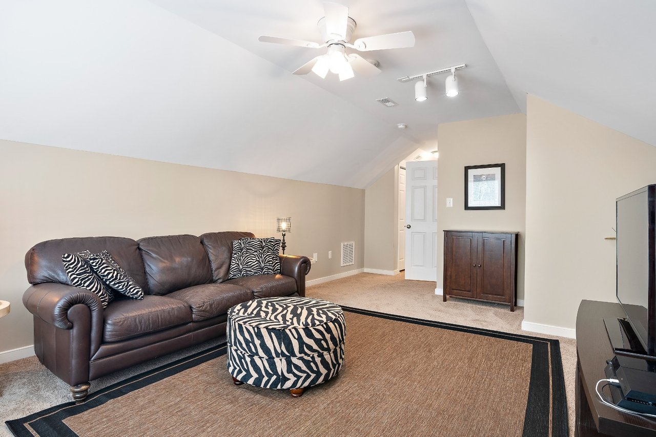 3731 Riverdowns North Drive