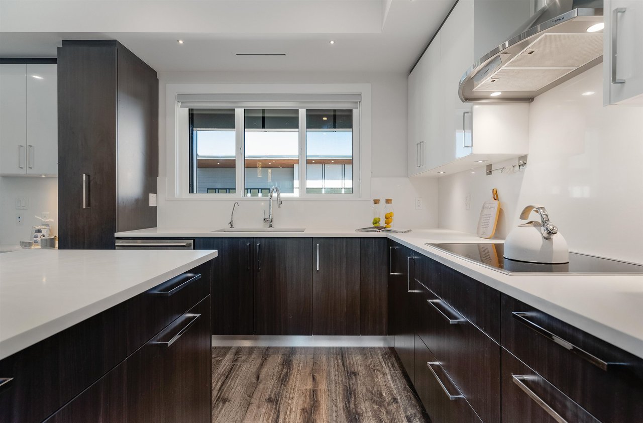 78-15177 60 Ave