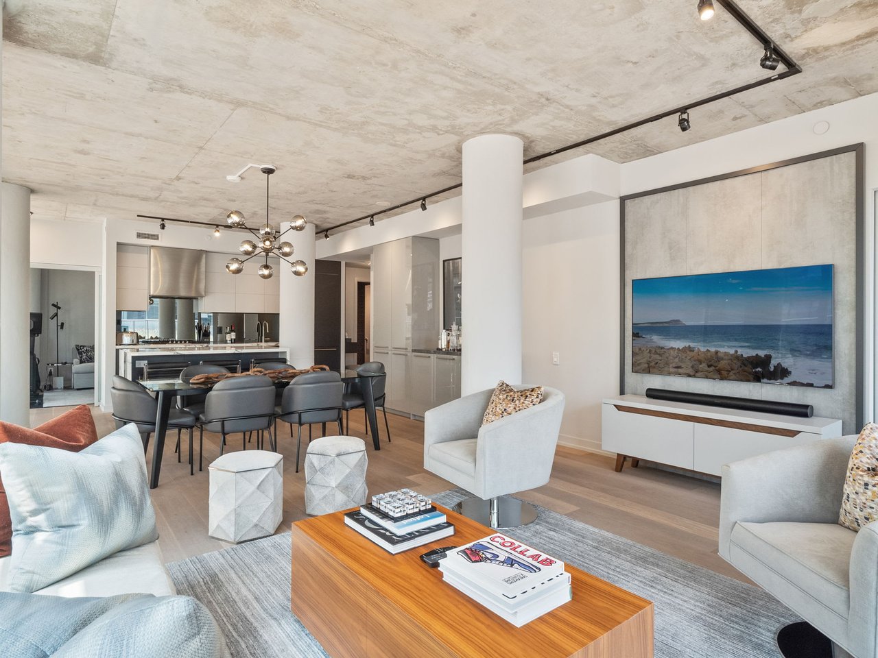 SOLD: The Best Of King West