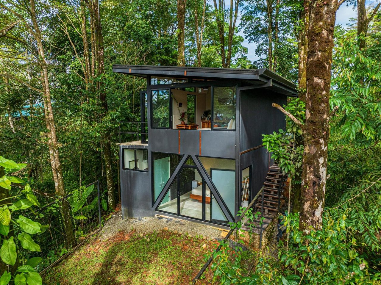 Luxury Jungle Retreat Villas, Perez Zeledon, San Jose