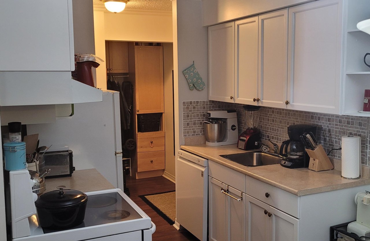 302-428 Agnes St