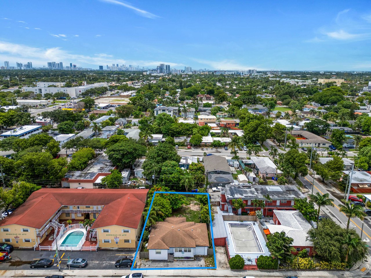 1844 Sheridan St Hollywood FL-33020
