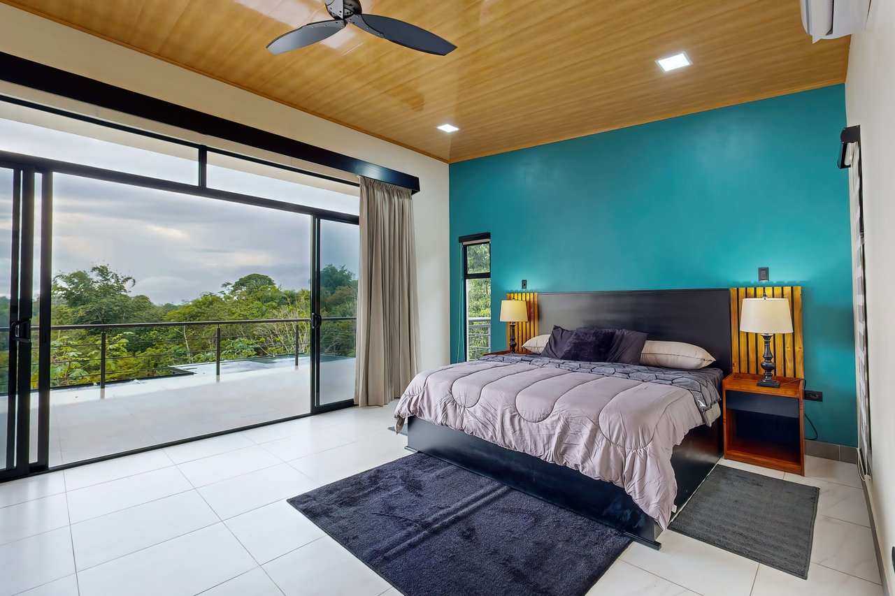 Casa Palma, Brand New Luxury 3 bedroom, 4 bathroom home with Amazing Sunset View in Quepos