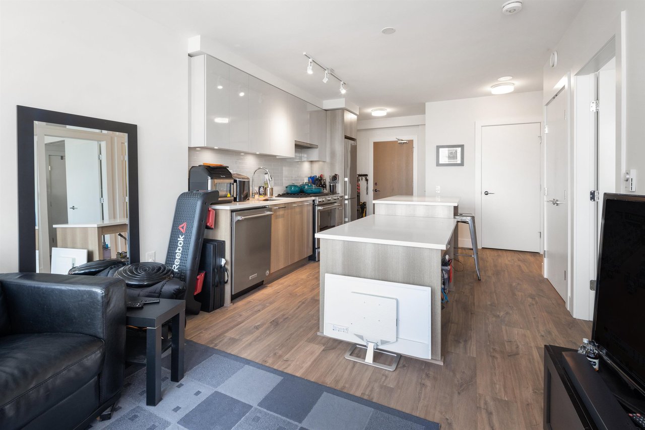 1406-258 Nelson's Ct