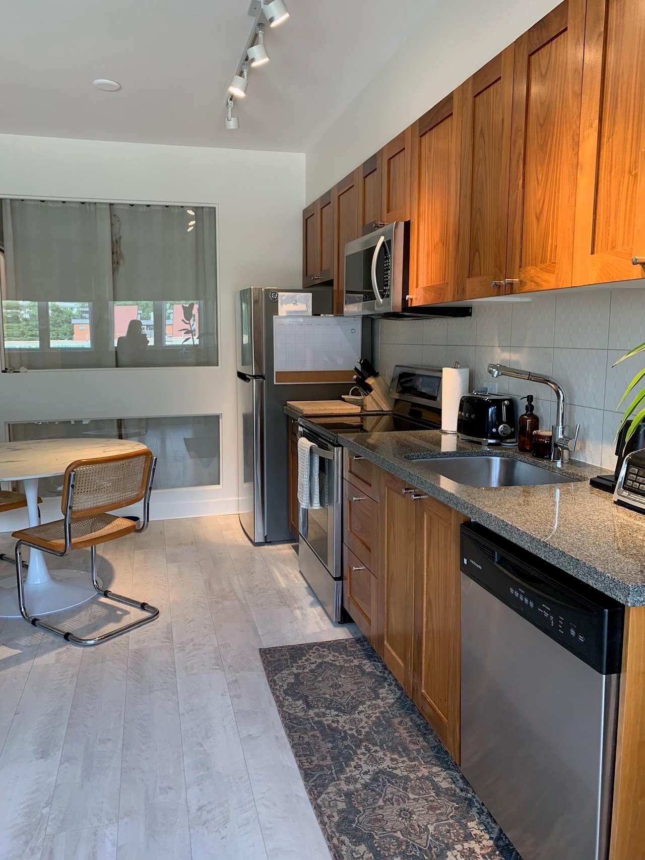 301-37841 Cleveland Ave