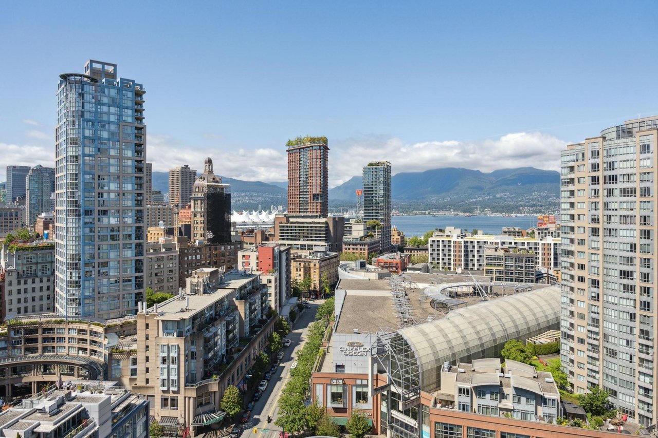 2307-688 Abbott Street, Vancouver