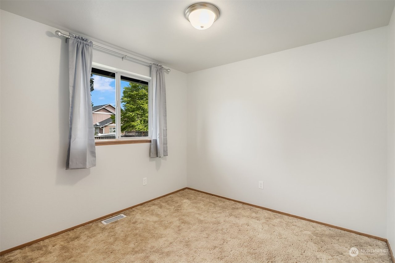 19104 11th Ave Ct