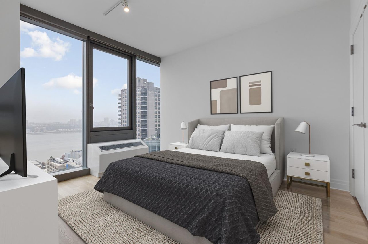 554 West 54th Street, Apt 27-C