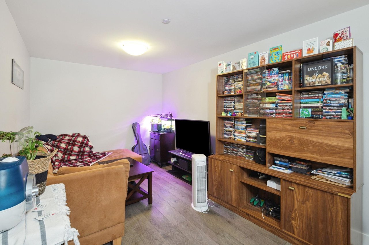 617 Mahon Avenue, North Vancouver