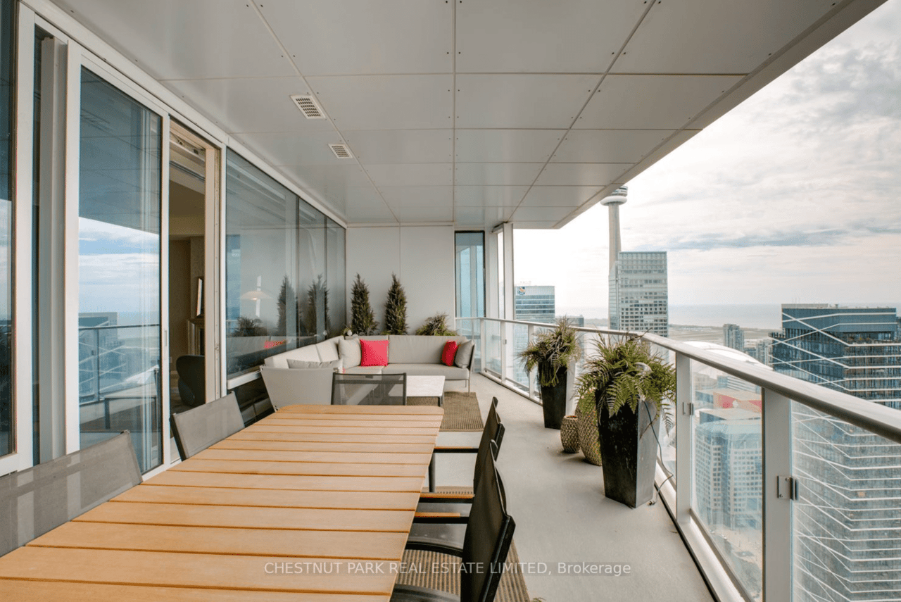 Suite 5302- 180 University Avenue