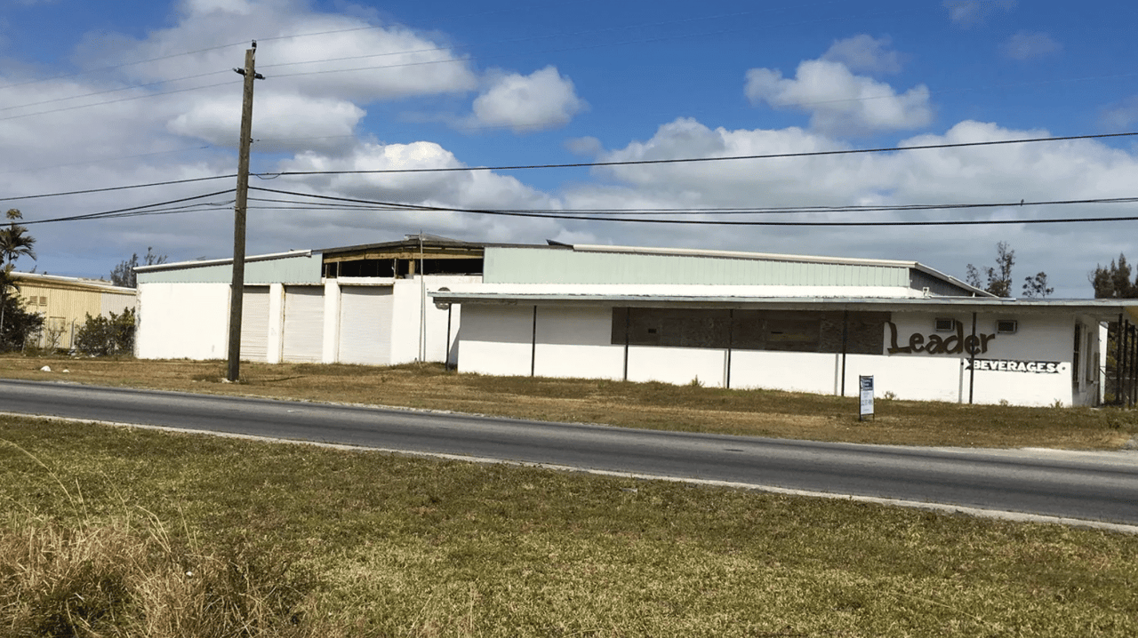 Large Commercial Warehouse with Office Space