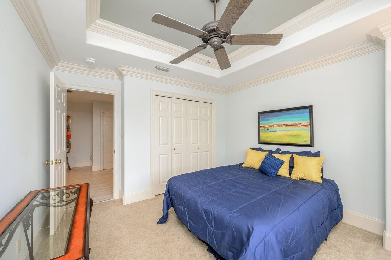 6290 Augusta Cove
