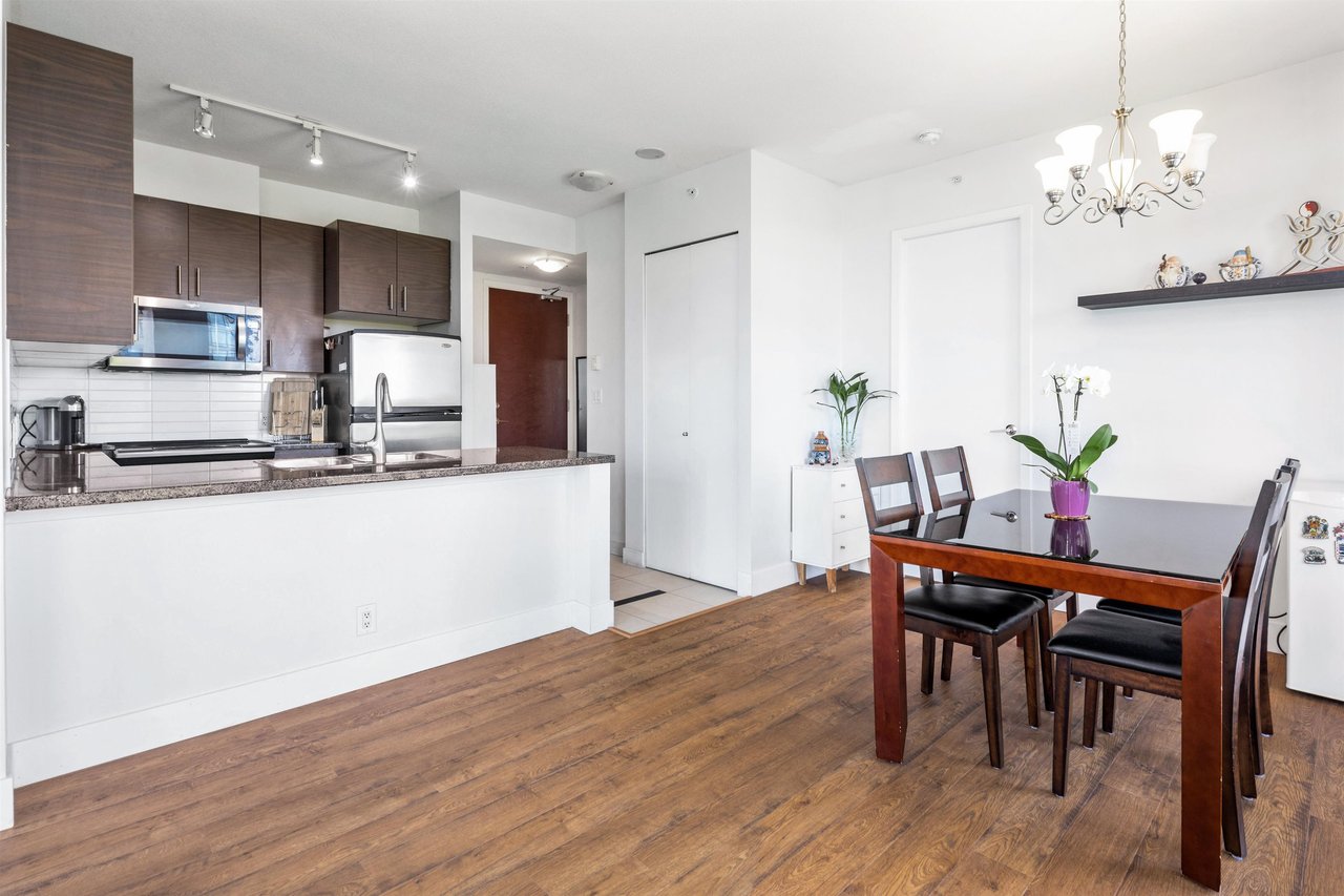 604-2355 Madison Ave