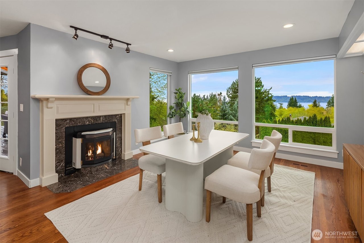 10612 MacArthur Lane, Mukilteo