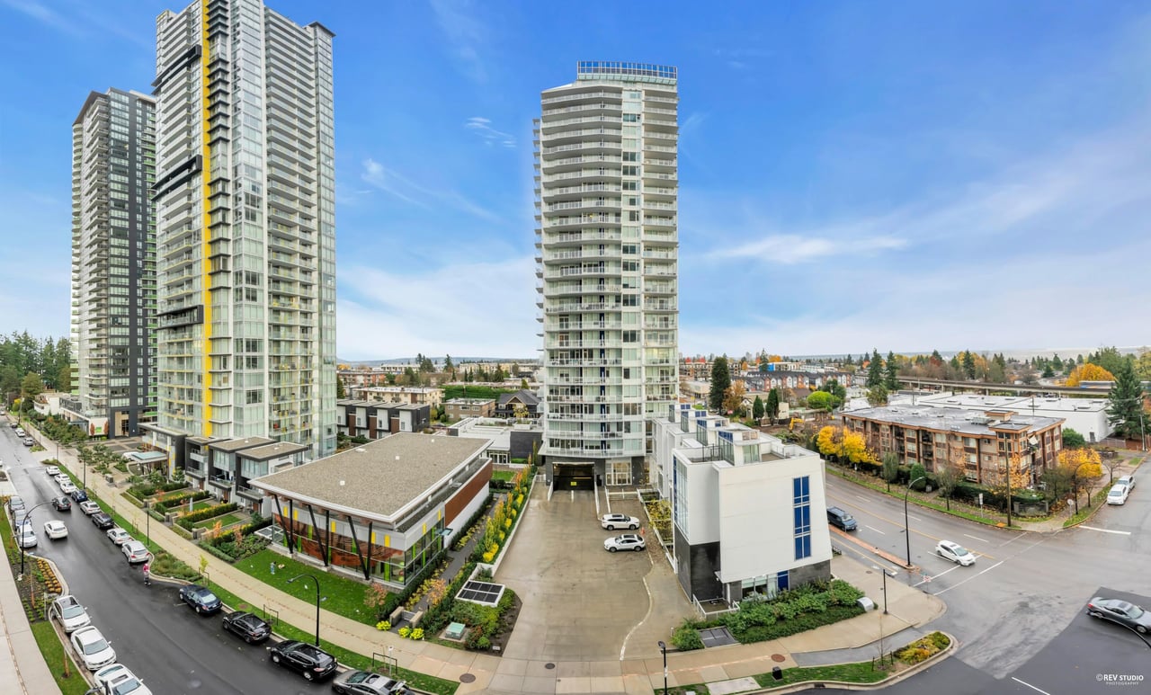 805-6699 Dunblane Ave