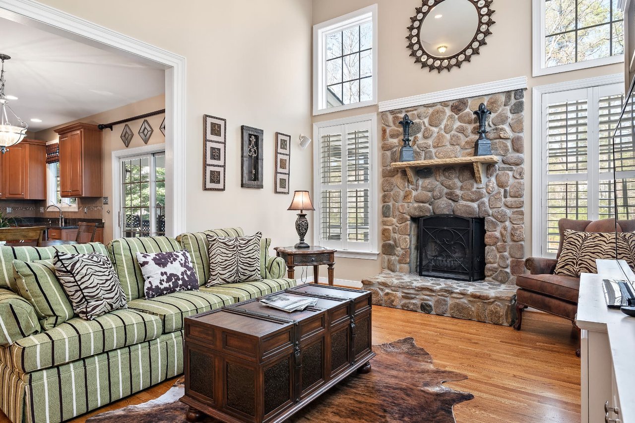3731 Riverdowns North Drive