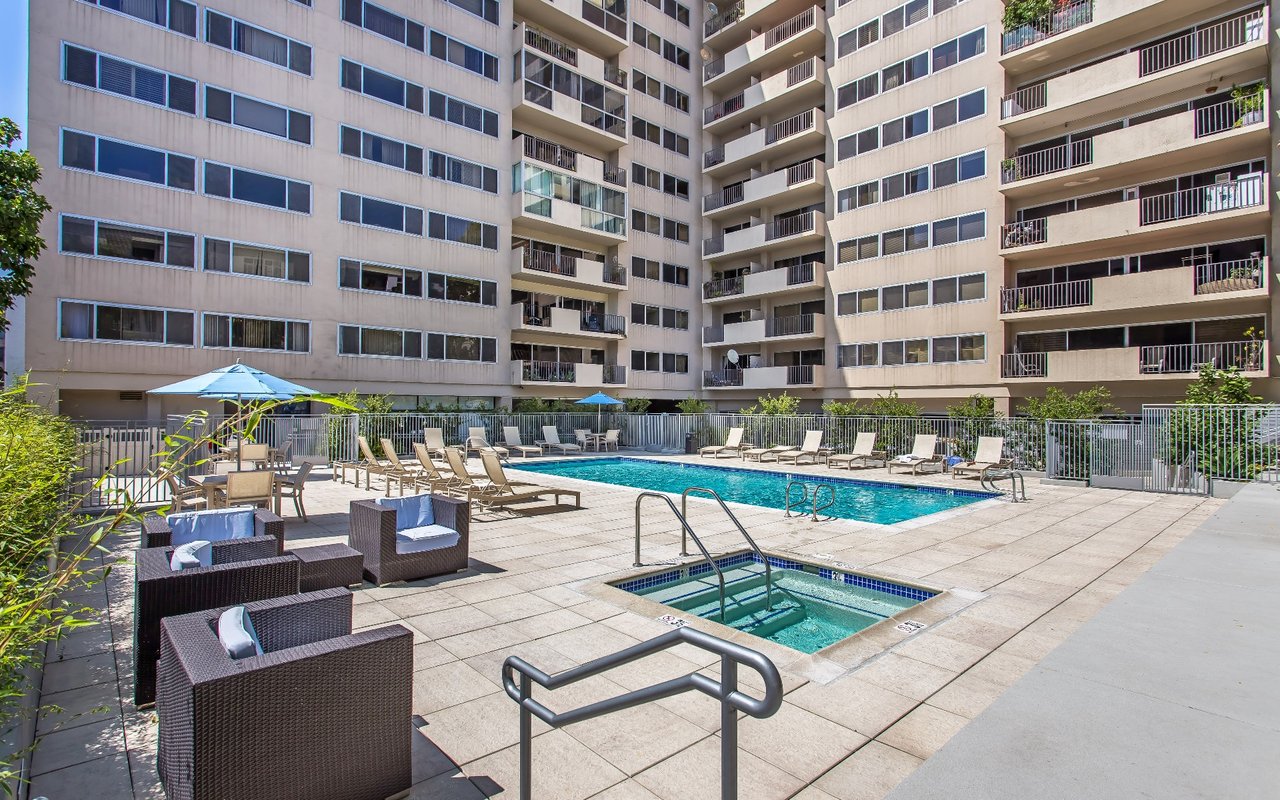10450 Wilshire #11J